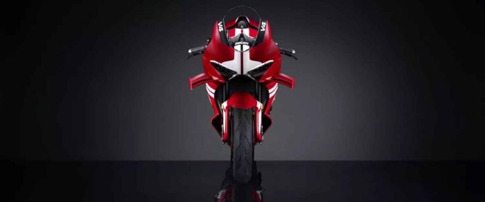 Ducati Superleggera V4 Centenario 4 e1774590049767 700x292