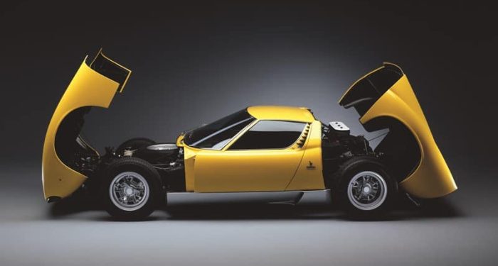 Lamborghini Miura P400 SV