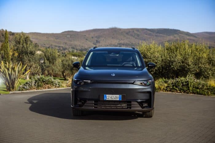 Leapmotor B10 REEV la prova 2 700x466