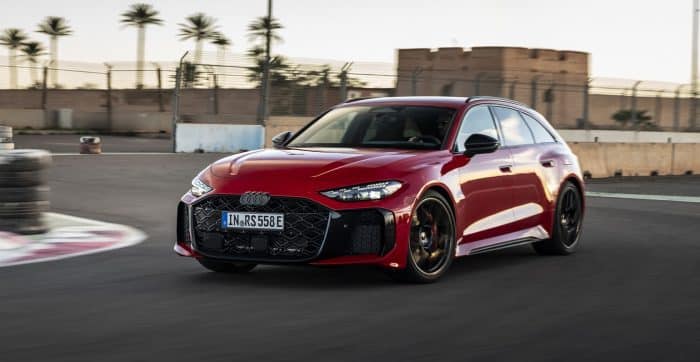 Nuovo Audi RS 5, 639 cavalli plug-in, debutto su strada in Marocco