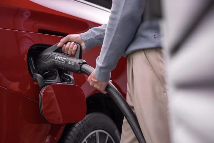 Nuovo Mercedes VLE 58 700x466