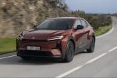 Toyota C-HR+ elettrica, la prova. Autonomia, comportamento, prezzo 53