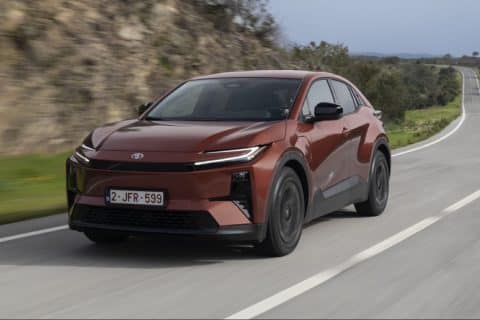 Toyota C-HR+ elettrica, la prova. Autonomia, comportamento, prezzo 53