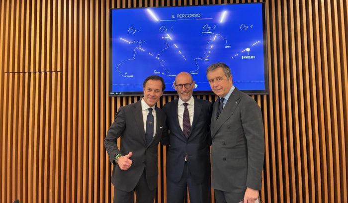 Coppa Milano-Sanremo 2026, 120 anni di storia e motori tra Lombardia e Riviera 3 da sx: Gianpaolo Sacchini - CEO Equipe Grand Prix, Pietro Meda - Presidente ACM e Maurizio Cavezzali - Presidente comitato organizzatore