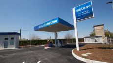 stazione-self-service-metano-e-biometano-231x130.jpg