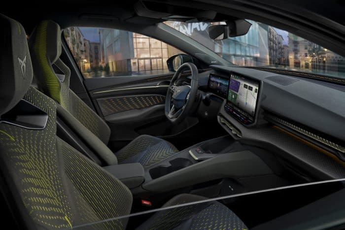 09 CUPRA Raval Manganese Matt 700x467