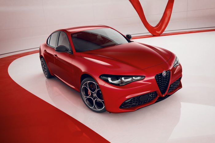 Alfa Romeo Giulia e Stelvio, lunga vita col Carbon Performance Package 3 Alfa Romeo Giulia e Stelvio Carbon Performance Package 3