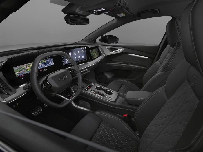 Audi Q4 e tron 2026 14 700x525