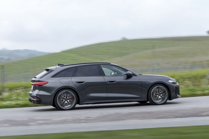 Audi S5 prova su strada 2026 18 700x467