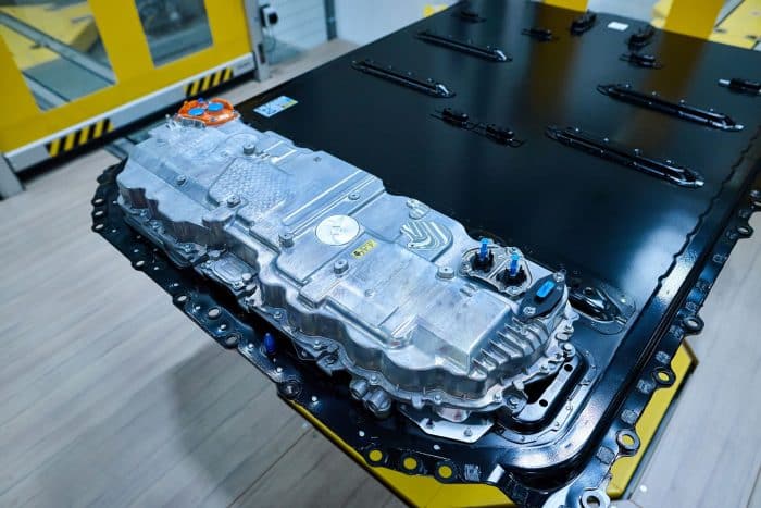 BMW trasforma lo stabilimento di Monaco, dal 2027 solo auto elettriche Neue Klasse 4 BMW trasforma lo stabilimento di Monaco 28 700x467