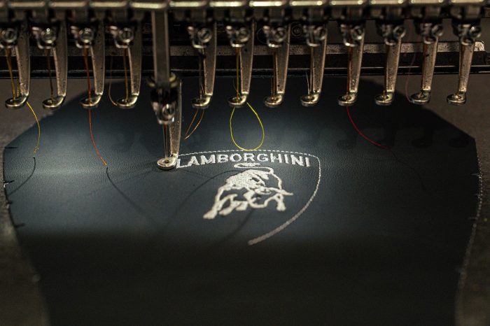 Comprare una Lamborghini come nasce il sogno su misura 9 700x466