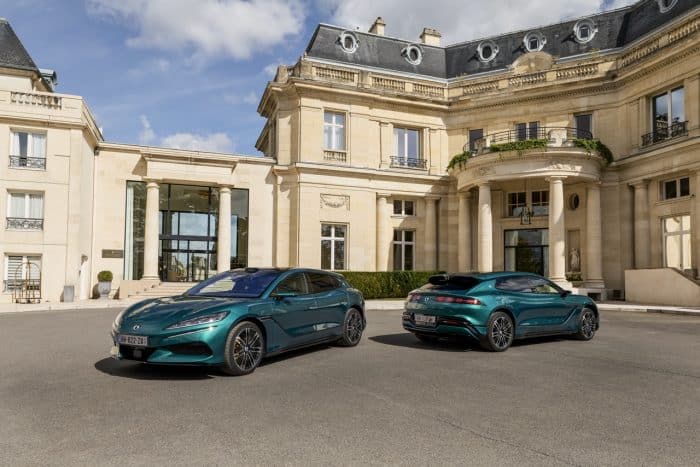 Denza, Marchio di lusso di BY, sbarca in Europa con la Z9GT e la D9 5 DENZA Z9GT 6 700x467