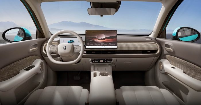 GWM ORA 5 Interni chiari 700x364