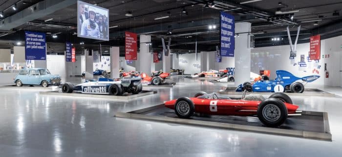 I Nemici del Drake. Enzo Ferrari e le scuderie inglesi, formidabile mostra al MAUTO 3 I Nemici del Drake. Enzo Ferrari e le scuderie inglesi 26 700x323