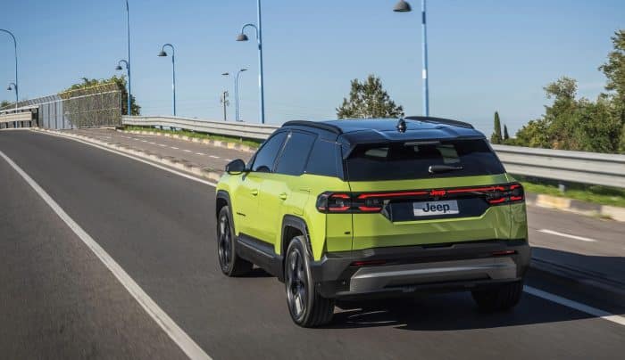 Nuovo Jeep Compass 2026, ordinabili gli allestimenti Business e Summit 4 Jeep Compass Business e Summit 5 700x404