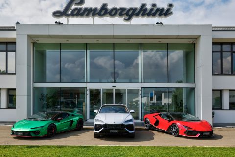 Lamborghini e l'orgoglio tricolore: 10 segreti del mito made in Italy