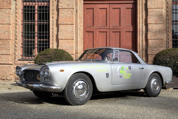 Lancia-Flaminia-GT-Touring-attraversa-lItalia-con-ASI-a-bio-benzina-1-603x402.jpg