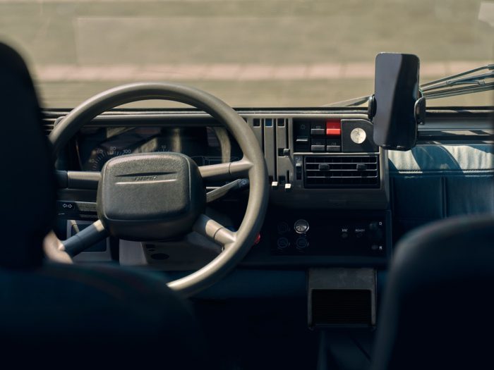 Panda NE loriginale ora e elettrica 7 700x525