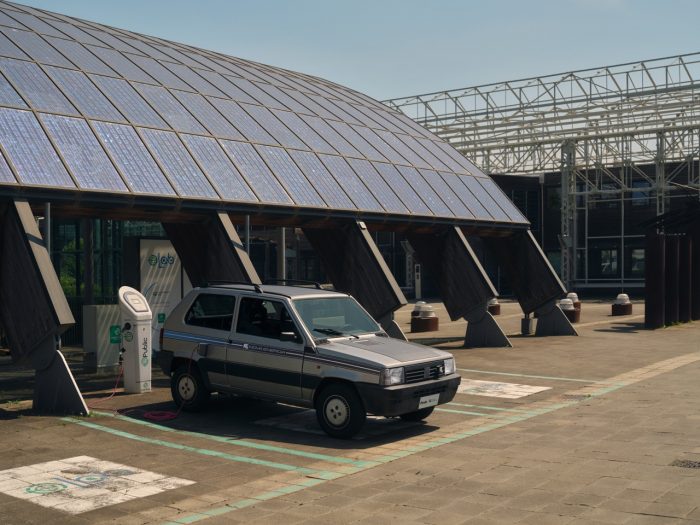 Panda NE loriginale ora e elettrica 8 700x525