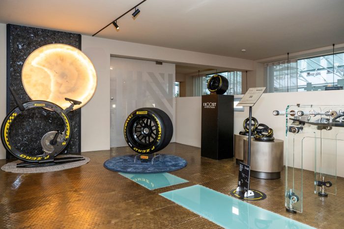 Pirelli Design alla MDW 2026 leccellenza tra arredo e motori 5 700x466