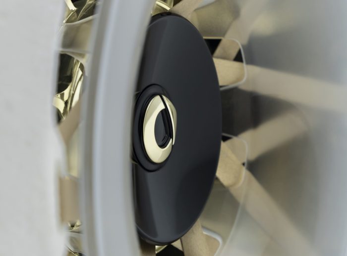 Smart 2 elettrica il ritorno incredibile della due eosti erede della ForTwo 4 scaled e1776453404298 700x518