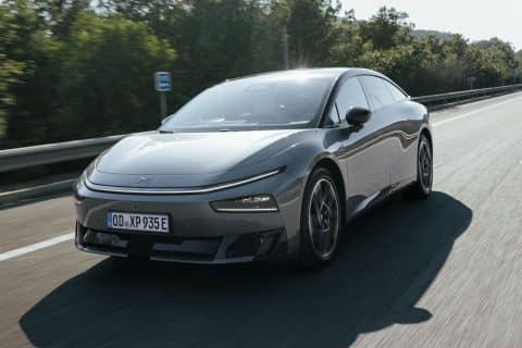 Xpeng P7+ su strada - 3