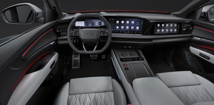 Audi Q9, anteprima del colosso da 5.3 metri con interni da ammiraglia di lusso high-tech 10 Audi Q9 9 700x345