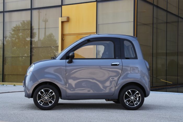 Bontu arriva in Europa, la sfida cinese delle microcar elettriche 4 Bontu BT 10 dimensioni grandi 700x466