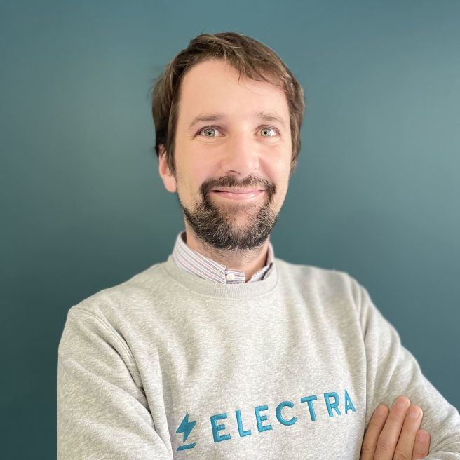 [ELECTRA] Eugenio Sapora _ General Manager Electra _Italia_piano stretto 2