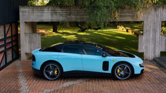 Ferrari Luce, i segreti dell'auto più sorprendente del 2026 4 Ferrari Luce foto ufficiali 11 700x394