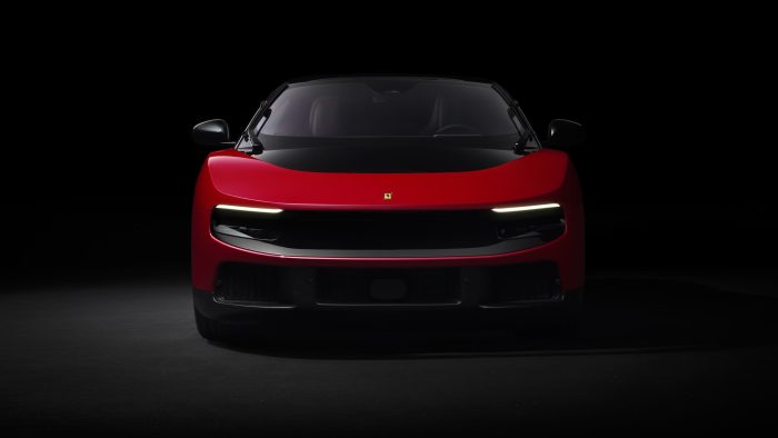 Incredibile Ferrari Luce, GT elettrica da 1050 cavalli con 60 brevetti unici 3 Ferrari Luce foto ufficiali 23 1 700x394