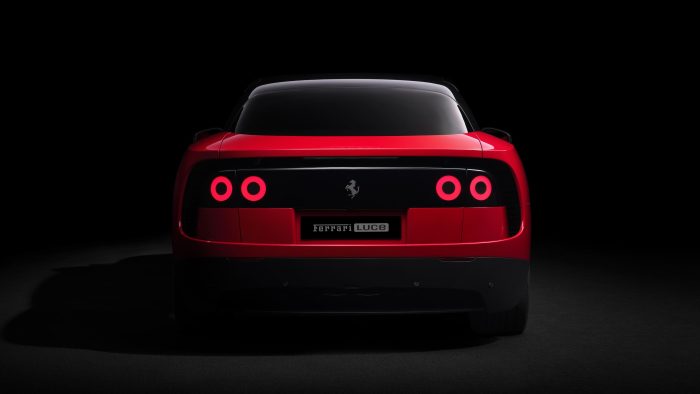Incredibile Ferrari Luce, GT elettrica da 1050 cavalli con 60 brevetti unici 6 Ferrari Luce foto ufficiali 25 1 700x394