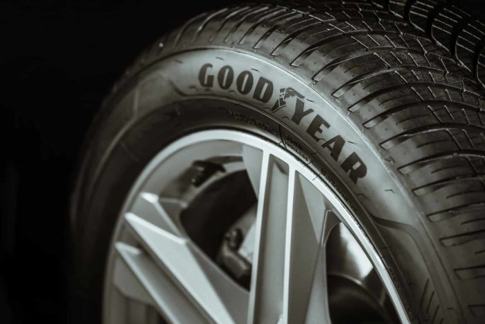 Goodyear Vector 4Seasons Gen 3 4 700x467
