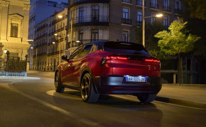 Interrogation Junior Commercial1Nuova Alfa Romeo Junior 2026  e1778161359548 700x434