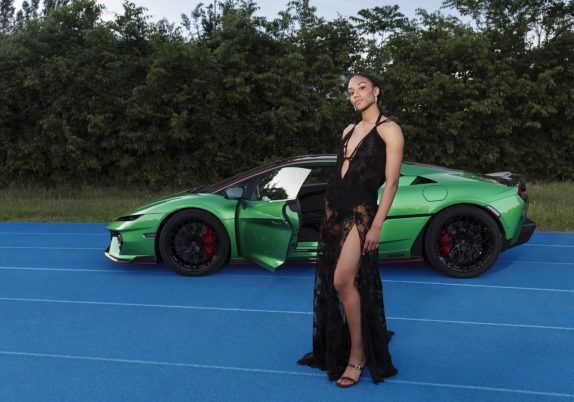 Larissa-Iapichino-e-Lamborghini-Temerario-5-574x402.jpeg