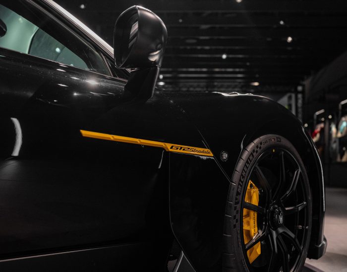 Maserati GT2 Stradale Fuoriserie 9 700x548