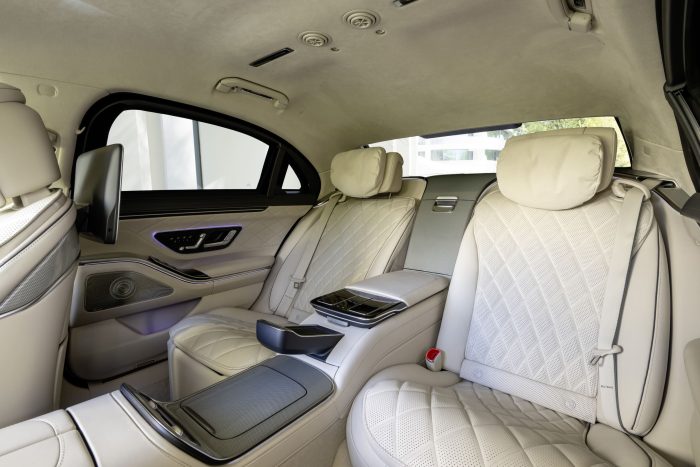 MercedeS S 680 GUARD con VR10 10 700x467