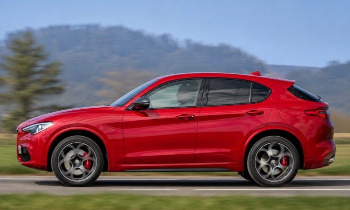 Test Goodyear Vector Gen-3, oltre 10.000 km di performance su Stelvio 2 Test Goodyear Vector Gen 3 oltre 10.000 km di performance su Stelvio 3 e1780204309245 700x421