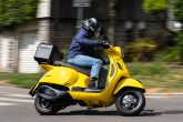 Vespa elettrica con retrofit, Newtron rivoluziona lo scooter iconico
