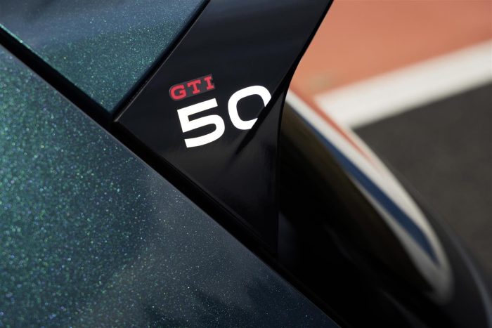 Volkswagen Golf GTI Edition 50 record Nurburgring 7 700x467