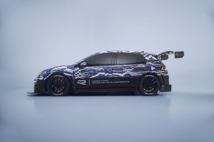 Volkswagen Golf R 24H 5 700x467