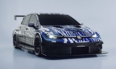 Volkswagen-Golf-R-24H-9-e1778004789557-370x220.jpg