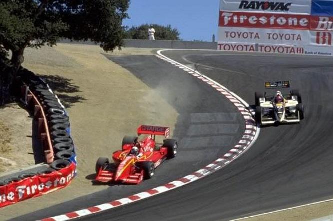 Laguna Seca 1996: lo storico sorpasso di Alex Zanardi su Bryan Herta alla Cavatappi all'ultimo giro del GP di Indycar. Un'impresa, prima di Valentino Rossi e con un'auto!