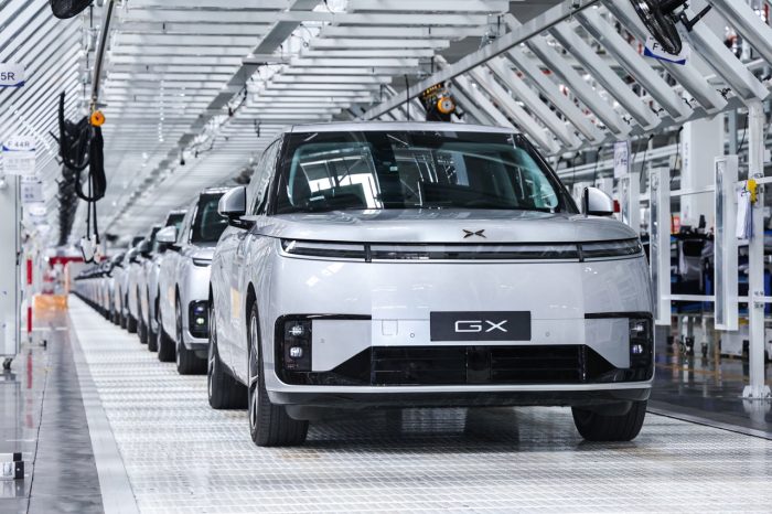 XPENG Robotaxi, debutta il primo taxi autonomo in serie del Marchio 4 XPENG Robotaxi 5 700x466