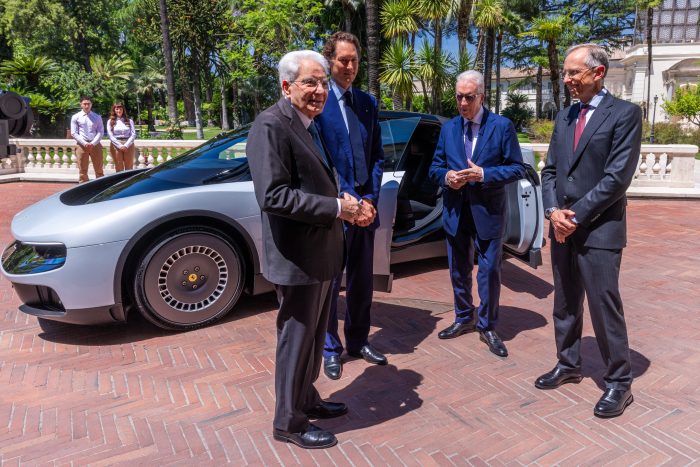 Ferrari Luce