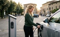 Auto-elettriche-Ricarica-e1781532757483-208x130.jpeg