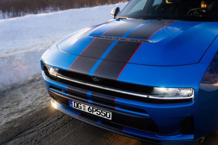 Dodge Charger Sixpack2 700x467