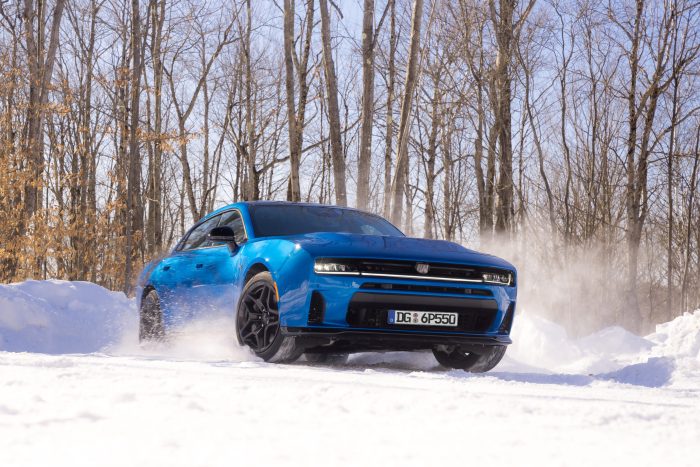 Dodge Charger Sixpack3 700x467