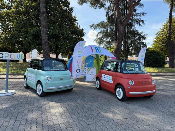 FIAT TOPOLINO NELLE SCUOLE CON TOPCLUB A SCUOLA DI SICUREZZA STRADALE CON FIAT  700x525