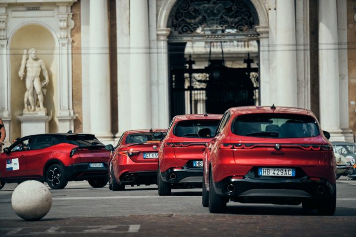 Formidabile trionfo di Alfa Romeo alla 1000 miglia 2026 30 700x466
